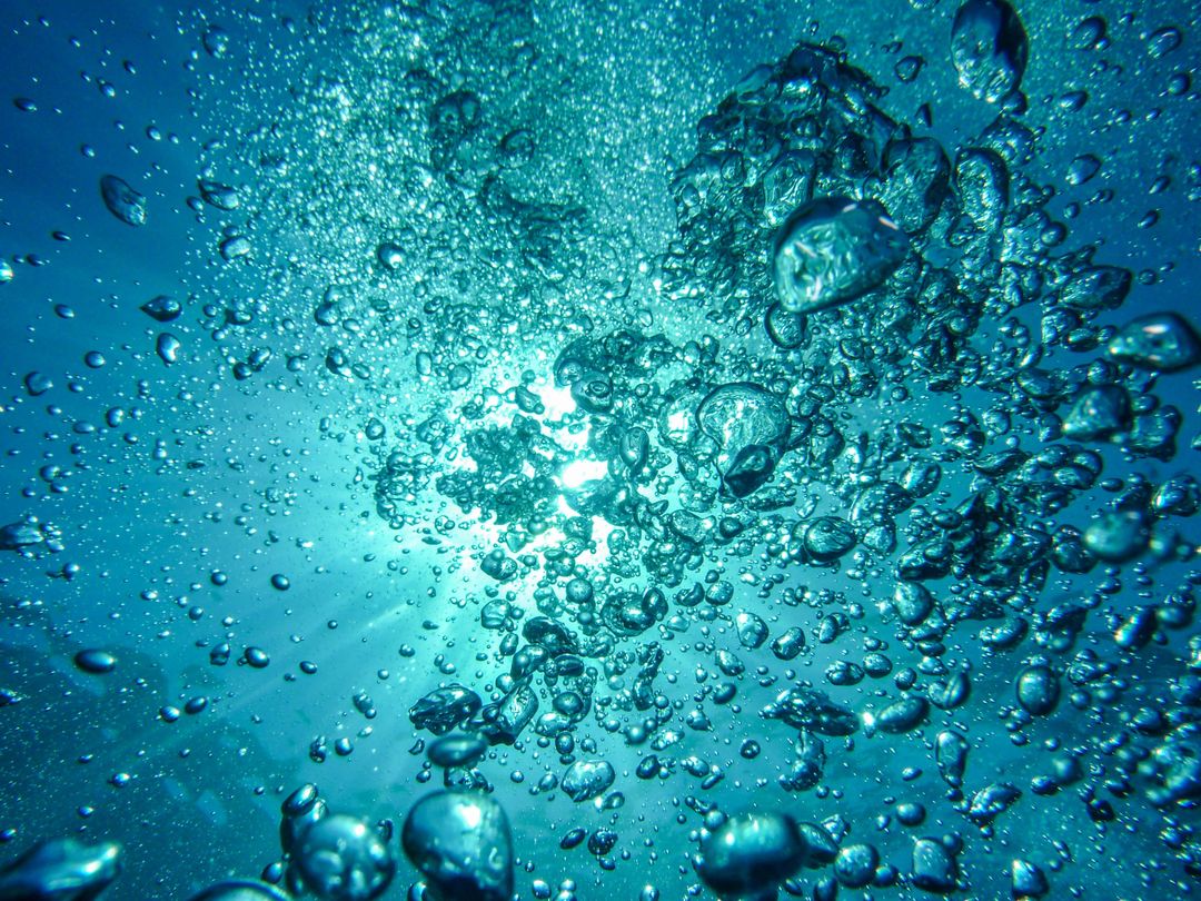 Water Bubbles Under the Sea - Free Images, Stock Photos and Pictures on Pikwizard.com