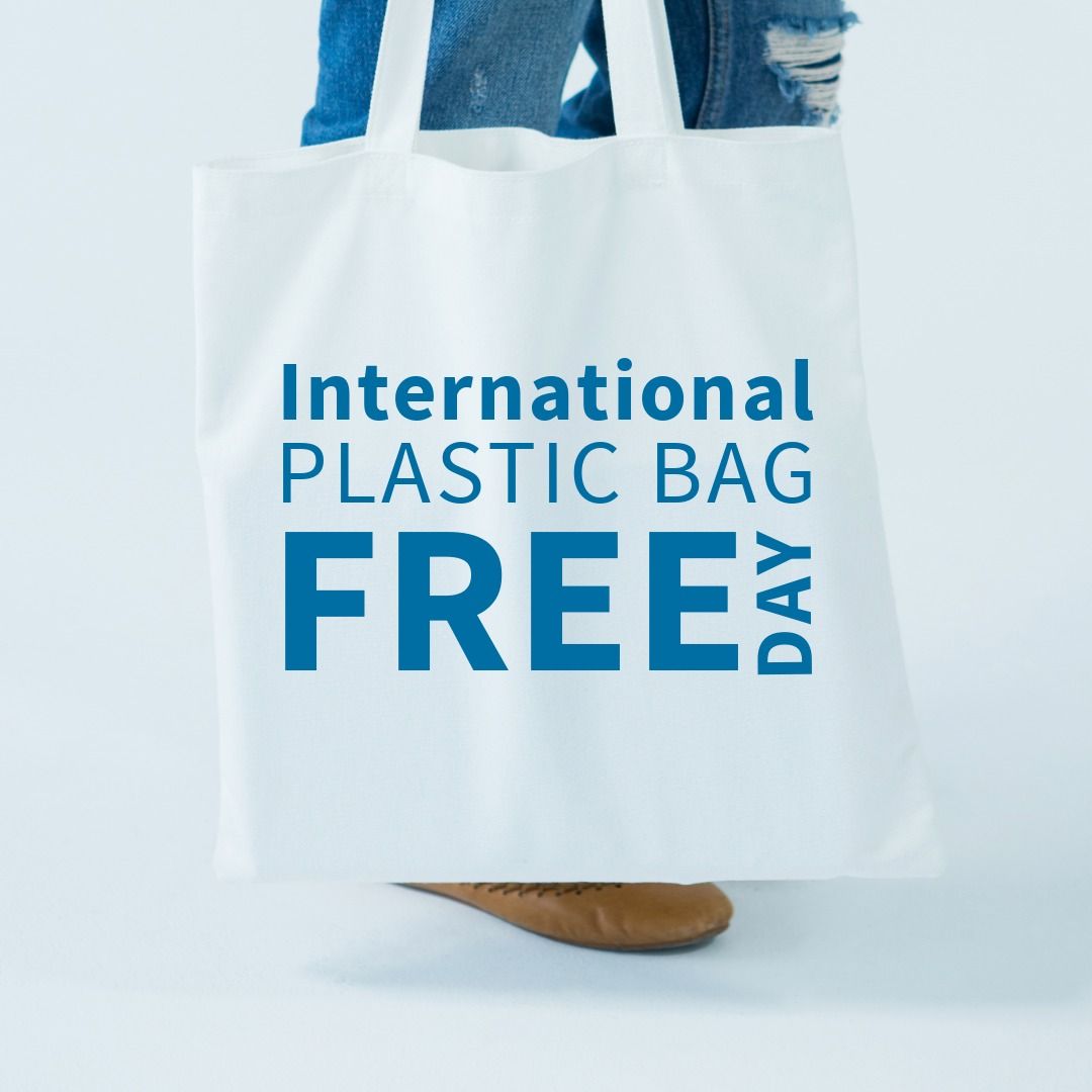 Digital composite image of international plastic bag free day text on white textile bag - Download Free Stock Templates Pikwizard.com