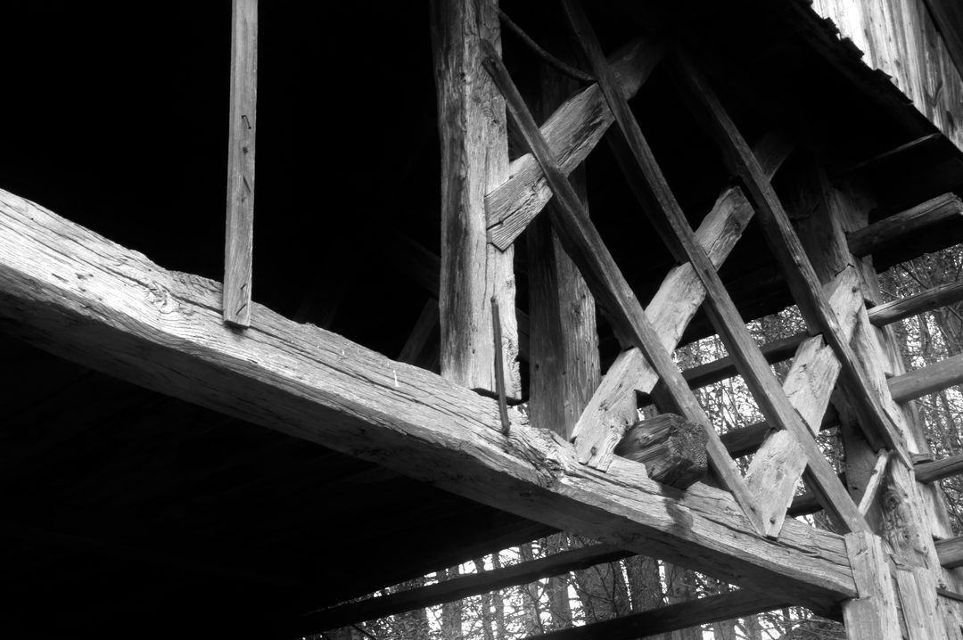 a wooden structure - Free Images, Stock Photos and Pictures on Pikwizard.com