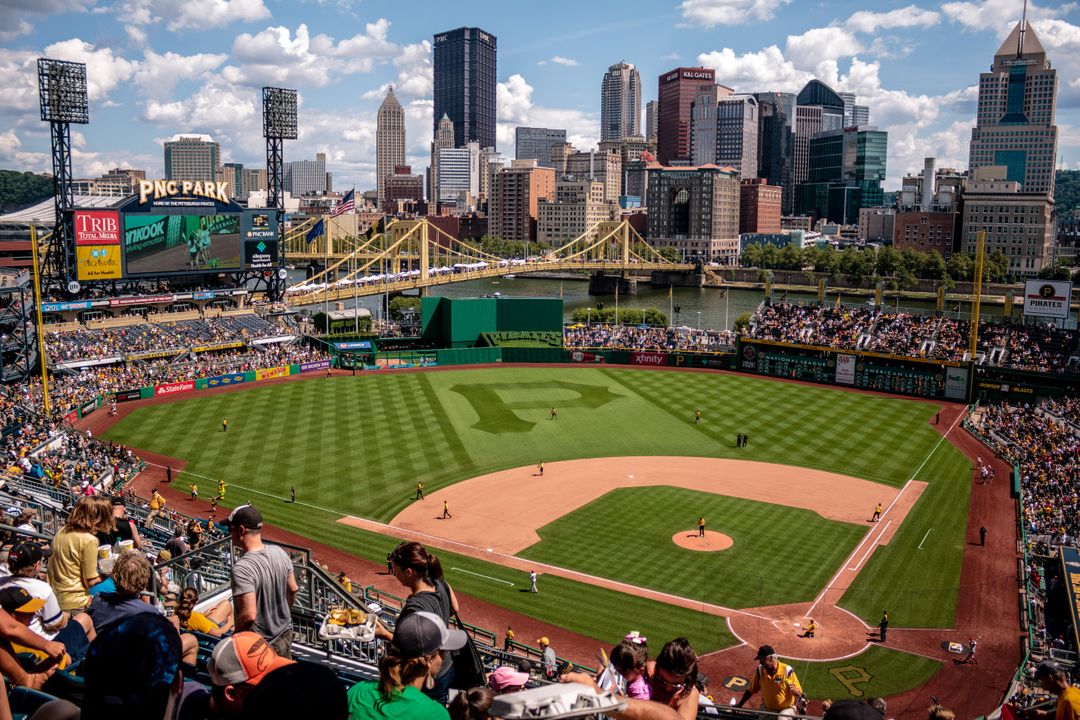 Landscape photograph of baseball field on sunny day - Everything you need to know about stock photos - Image