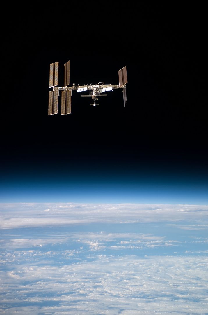 iss space station wallpaper