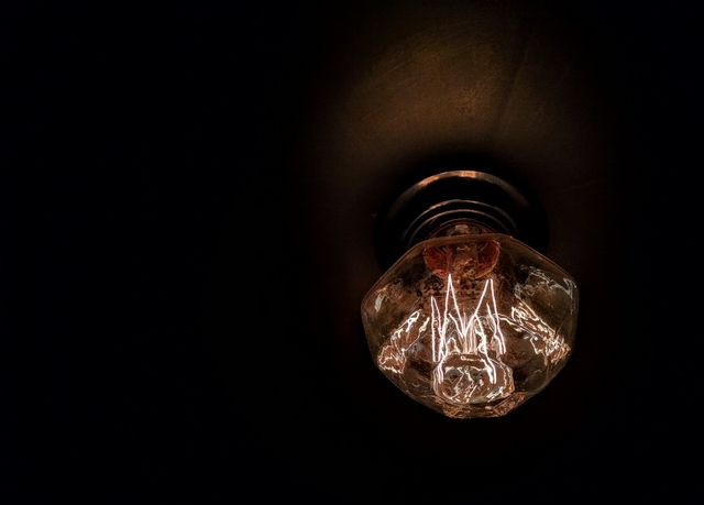 Light bulb Lamp Electric lamp - Download Free Stock Photos Pikwizard.com