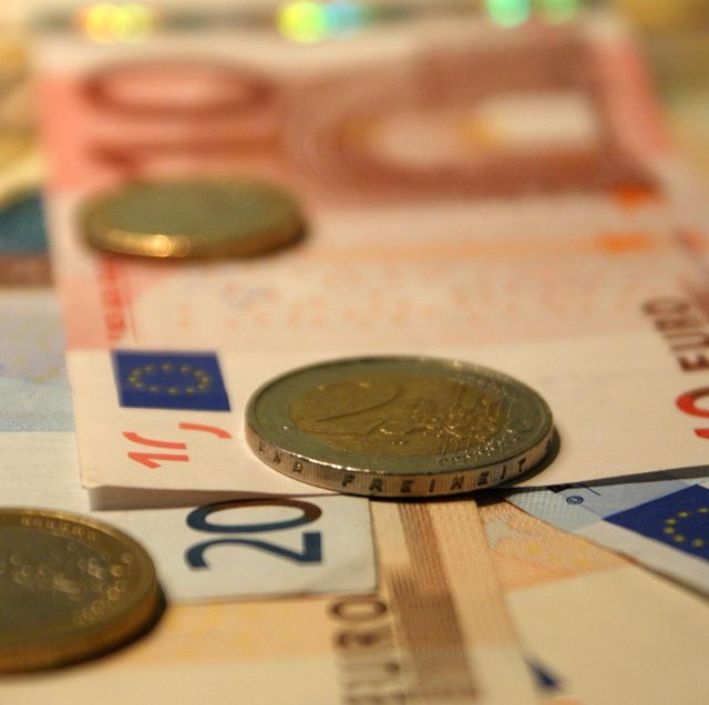 Bank note bills business euro - Download Free Stock Photos Pikwizard.com
