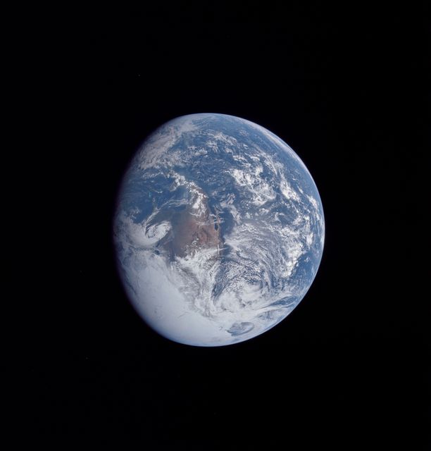 AS16-118-18885 (16 April 1972) --- A good view of Earth photographed about one and one-half hours after trans-lunar injection on April 16, 1972. Although there is much cloud cover, the United States in large part, most of Mexico and some parts of Central America are clearly visible. Note Lake Michigan and Lake Superior and the Bahama Banks (see different shade of blue below Florida). Just beginning man's fifth lunar landing mission were astronauts John W. Young, commander; Thomas K. Mattingly, II, command module pilot and Charles M. Duke Jr., lunar module pilot. While astronauts Young and Duke descended in the Lunar Module (LM) "Orion" to explore the Descartes highlands region of the moon, astronaut Mattingly remained with the Command and Service Modules (CSM) "Casper" in lunar orbit.