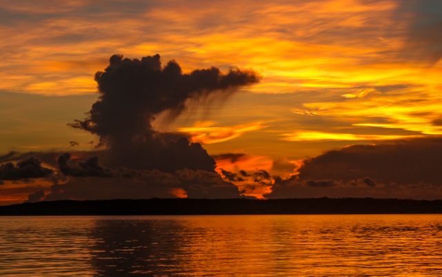 a cloud at sunset - Download Free Stock Photos Pikwizard.com