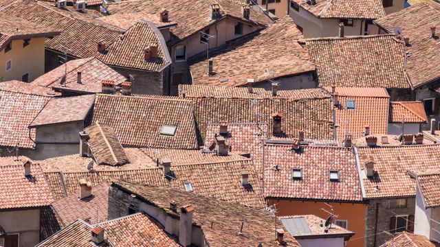 Clay Tile Roof - Download Free Stock Photos Pikwizard.com