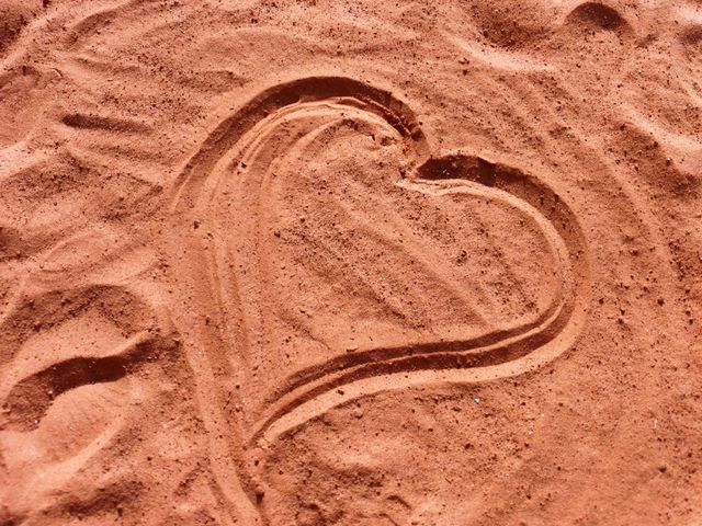 Heart love sand - Download Free Stock Photos Pikwizard.com