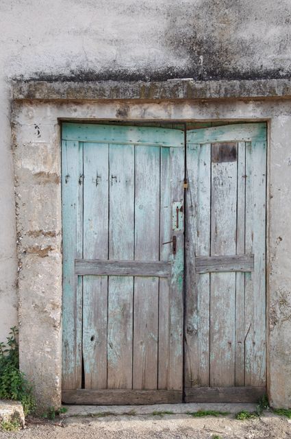 Close-up of Closed Door of House - Download Free Stock Photos Pikwizard.com
