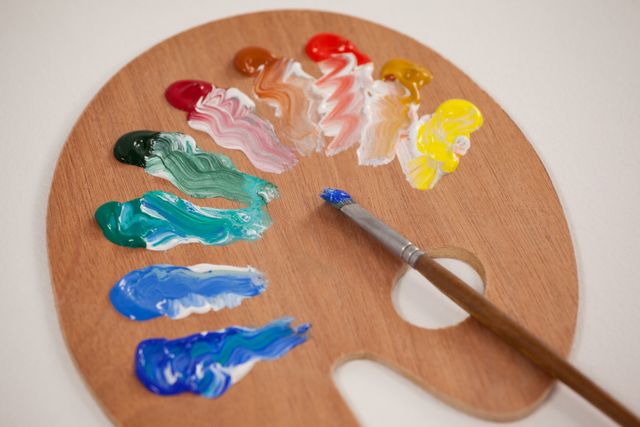 Paint brush and palette - Download Free Stock Photos Pikwizard.com