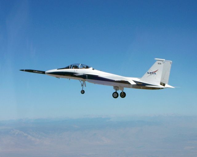 NASA's F-15B testbed aircraft in flight during the first evaluation flight of the joint NASA/Gulfstream Quiet Spike project - Download Free Stock Photos Pikwizard.com