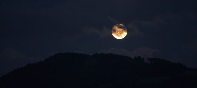 Sky moon moonrise night - Download Free Stock Photos Pikwizard.com